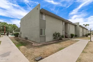 Photo #1: 6872204 Listing