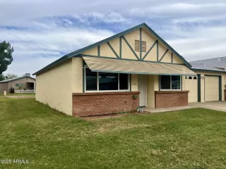 Photo #3: 6872278 Listing