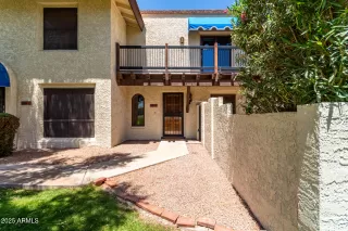 Photo #1: 6872435 Listing 