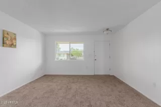 Photo #3: 6872519 Listing