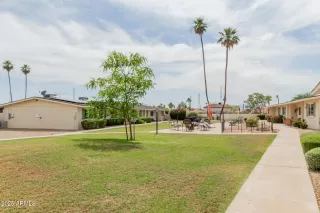 Photo #4: 6872519 Listing