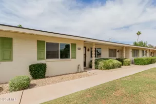 Photo #5: 6872519 Listing