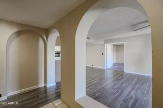 Photo #2: 6872598 Listing 