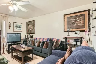 Photo #3: 6872672 Listing