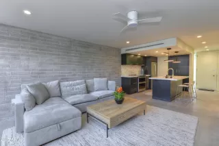 Photo #3: 6872780 Listing