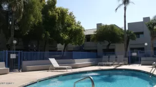 Photo #4: 6873021 Listing 