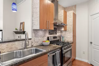 Photo #4: 6873059 Listing 