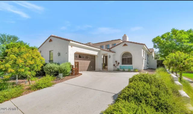 MLS: 6873161 Condo For Sale