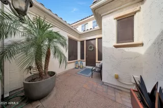 Photo #1: 6873161 Listing 