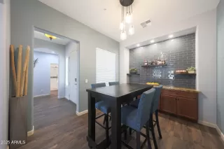 Photo #5: 6873161 Listing 