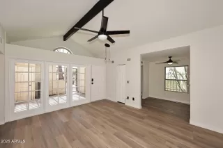 Photo #4: 6873264 Listing