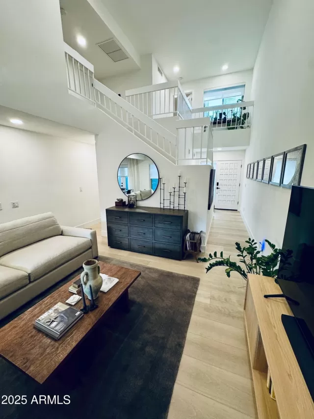 MLS: 6873330 Condo For Sale