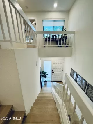 Photo #3: 6873330 Listing 