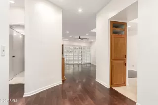 Photo #4: 6873805 Listing 