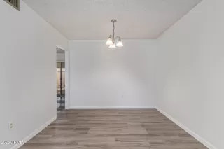 Photo #2: 6873859 Listing