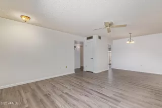 Photo #3: 6873859 Listing