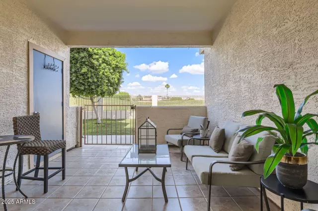 MLS: 6873865 Condo For Sale