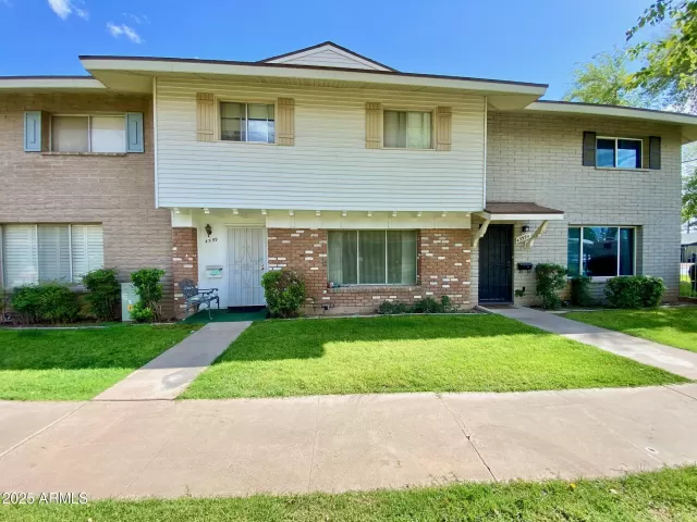 MLS: 6873931 Condo For Sale