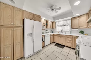 Photo #6: 6873931 Listing