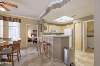 Photo #6: 6873976 Listing