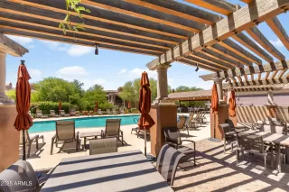 Photo #2: 6873980 Listing 