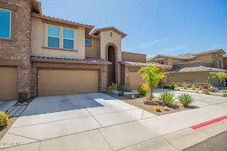 Photo #2: 6874124 Listing