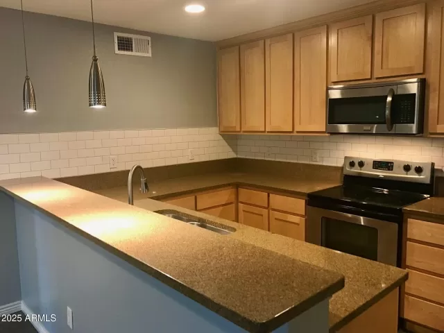 MLS: 6874156 Condo For Sale