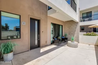 Photo #2: 6874288 Listing