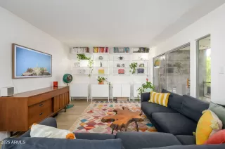 Photo #2: 6874386 Listing