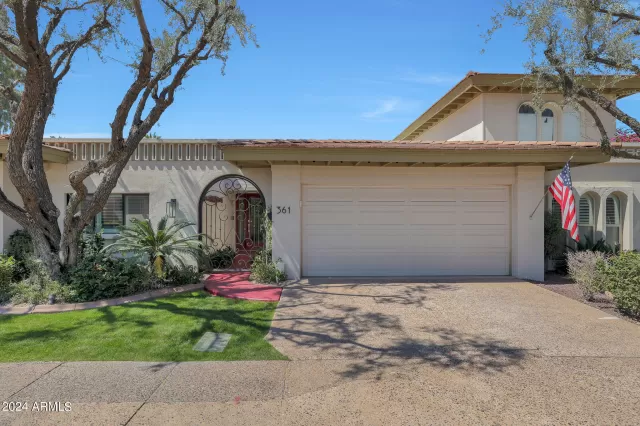 MLS: 6874529 Condo For Sale