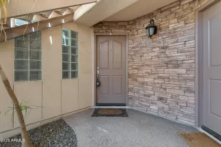 More Details about MLS # 6874714 : 3235 E CAMELBACK ROAD#124