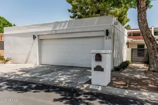 Photo #2: 6874807 Listing 