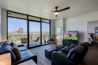 Photo #2: 6874998 Listing