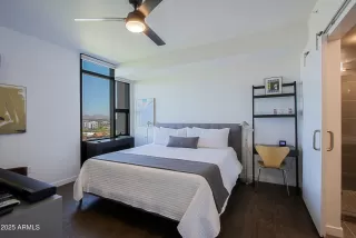 Photo #4: 6874998 Listing