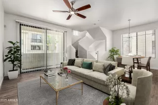 Photo #3: 6875151 Listing