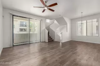 Photo #5: 6875151 Listing