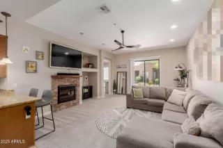 Photo #3: 6875322 Listing