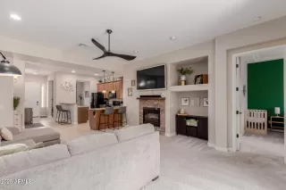 Photo #5: 6875322 Listing