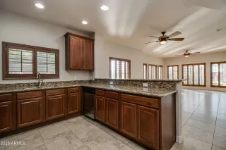 Photo #2: 6875336 Listing 