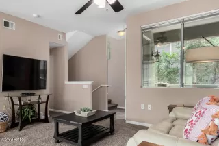 Photo #2: 6875872 Listing