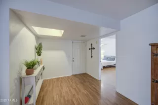 Photo #2: 6876035 Listing