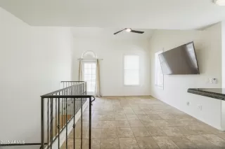 Photo #3: 6876301 Listing 