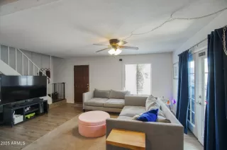 Photo #2: 6876359 Listing