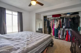 Photo #4: 6876359 Listing