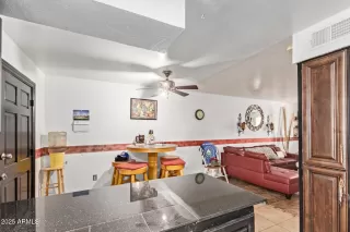 Photo #5: 6876746 Listing 