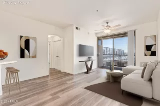 Photo #1: 6876763 Listing