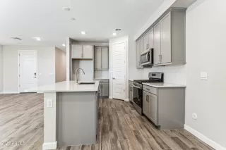 Photo #4: 6877303 Listing 