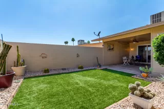 Photo #3: 6877355 Listing