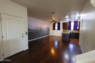 Photo #4: 6877407 Listing