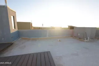 Photo #6: 6877407 Listing